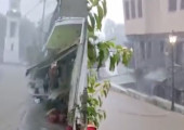 Η κακοκαιρία στο Πήλιο: Σφοδρή καταιγίδα – Πλημμύρισαν δρόμοι